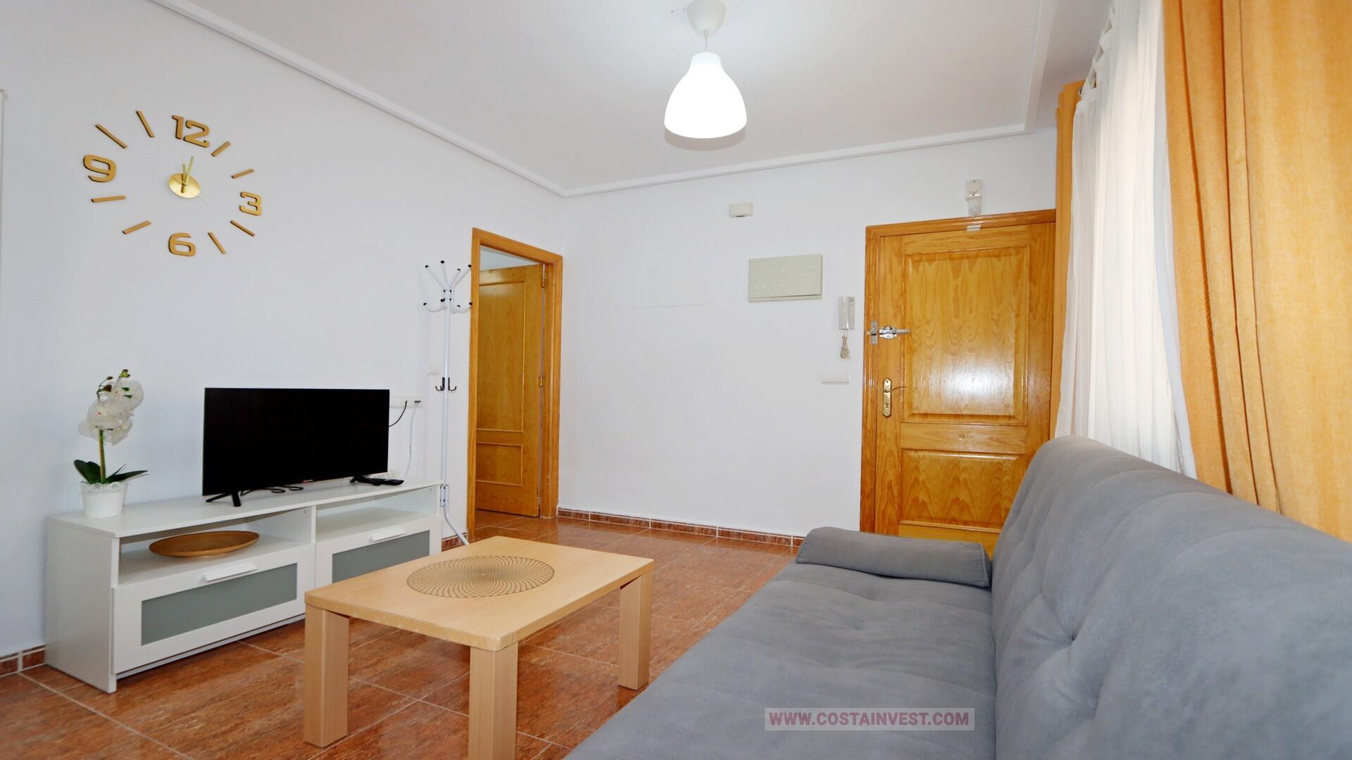 Apartament -
                                Torrevieja -
                                2 sypialnie -
                                5 osoby